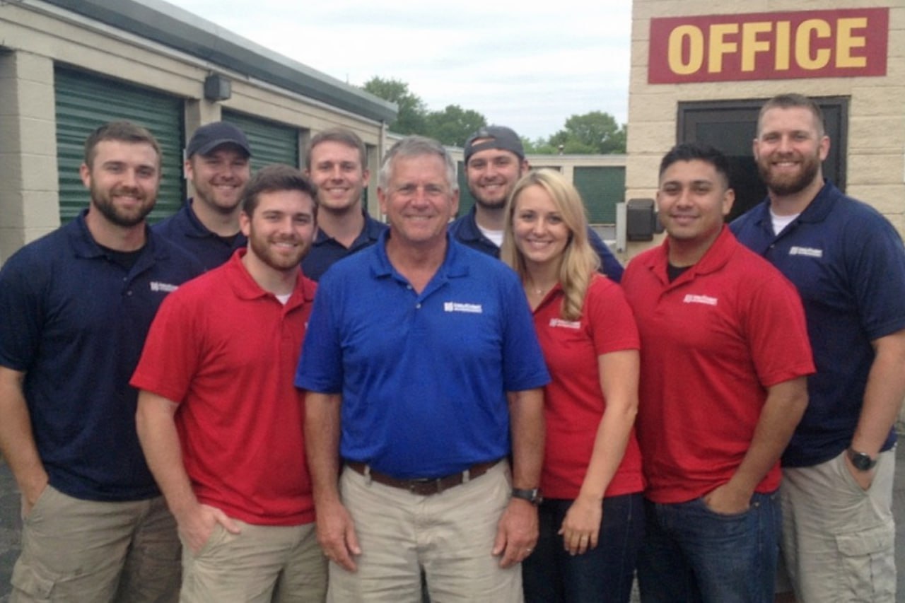 Water damage restoration professionals in Tamarac, FL